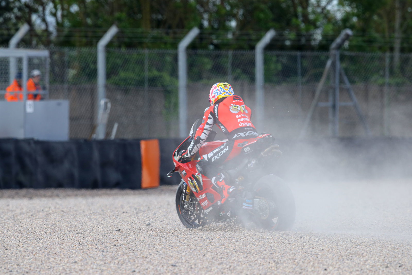 Ex-MotoGP rider Barbera shines on impressive BSB debut