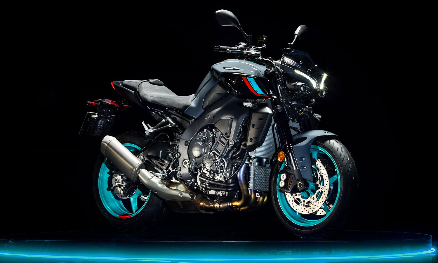 New Yamaha MT-10 debuts with more power, aggressive look and its