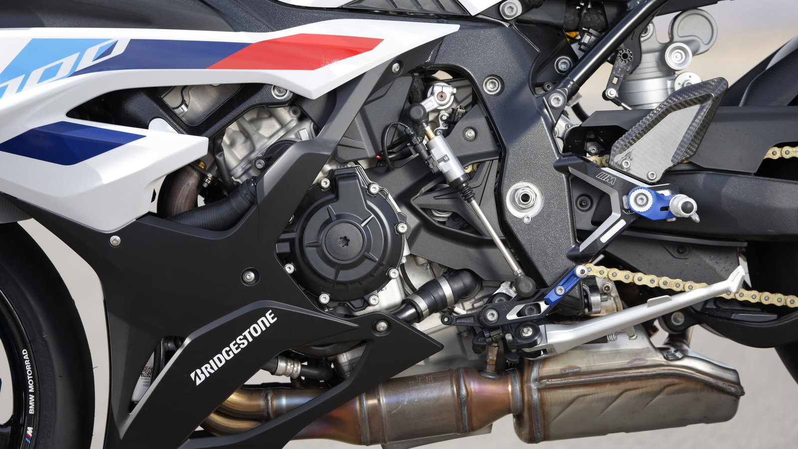 BMW S 1000 RR engine