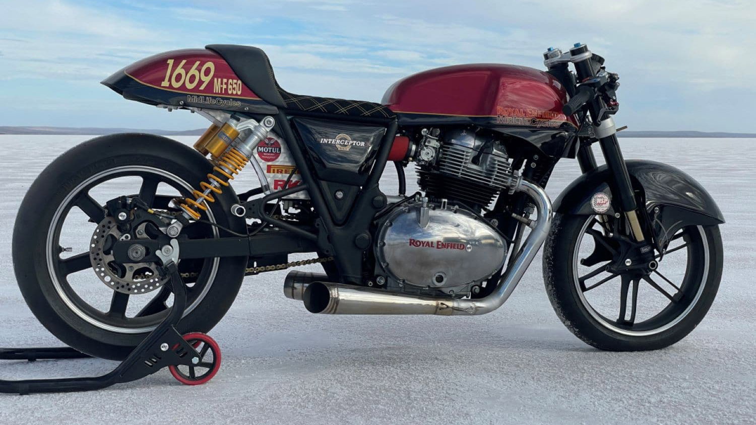 SABRE Royal Enfield 650 Interceptor Salt Racer