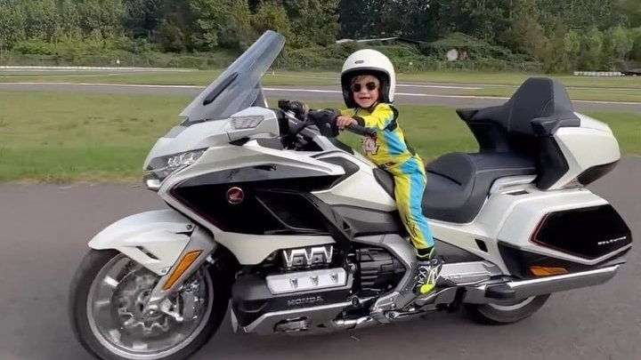 Sofuoğlu-son-gold-wing