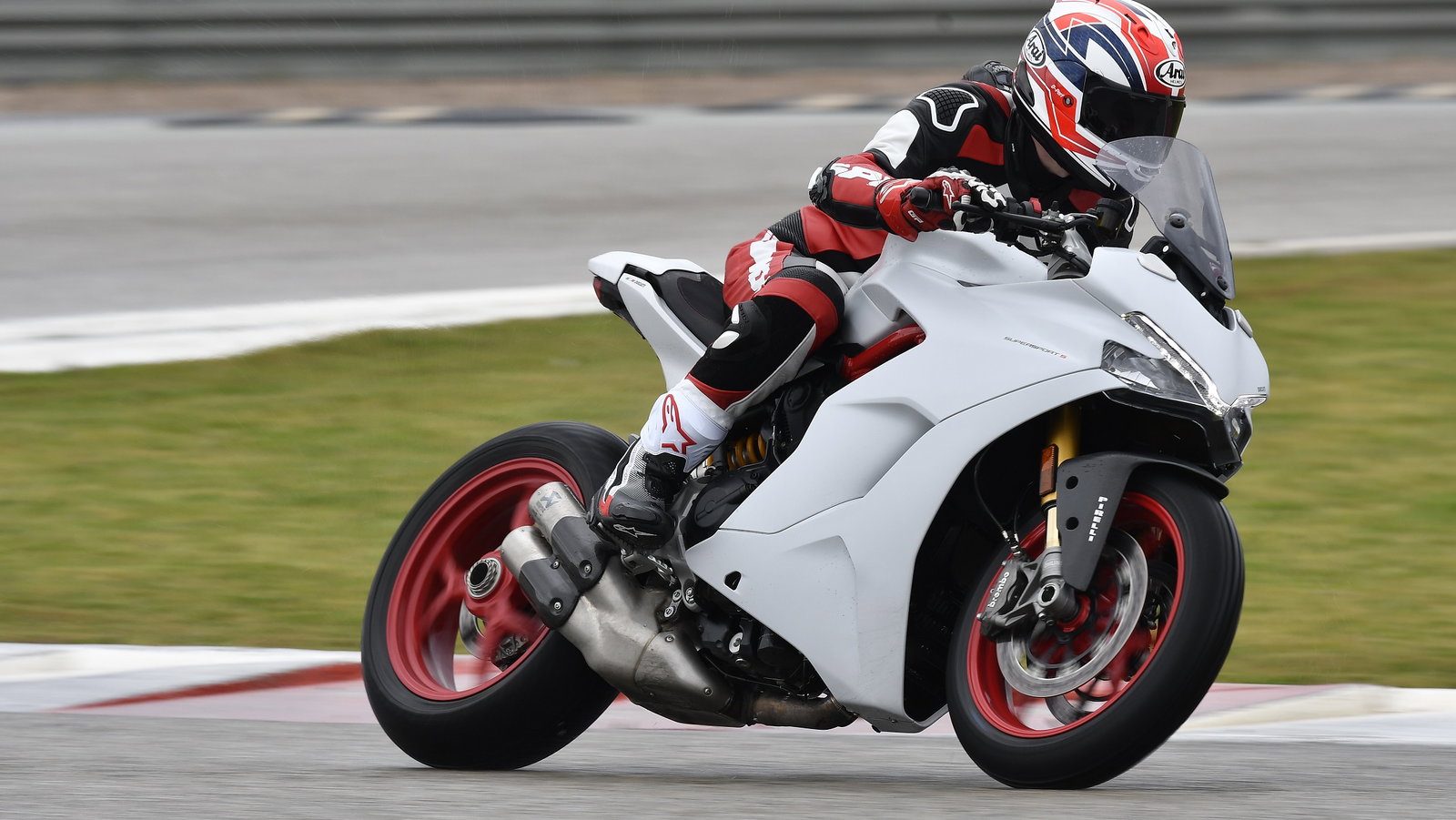 Ducati SuperSport S