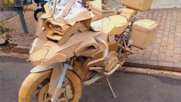 bmw r 1250 gs adventure cardboard replica