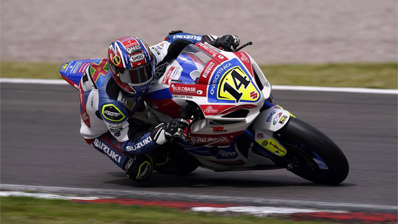 Tim Neave - Buildbase Suzuki