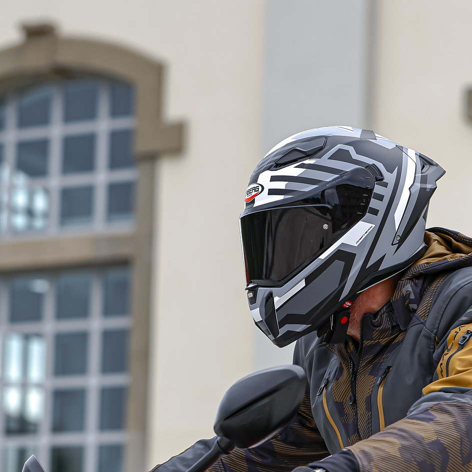 caberg drift evo helmet Chin Mount for and helps to enhance aerodynamics at higher speed Tested: Caberg Drift Evo motorcycle