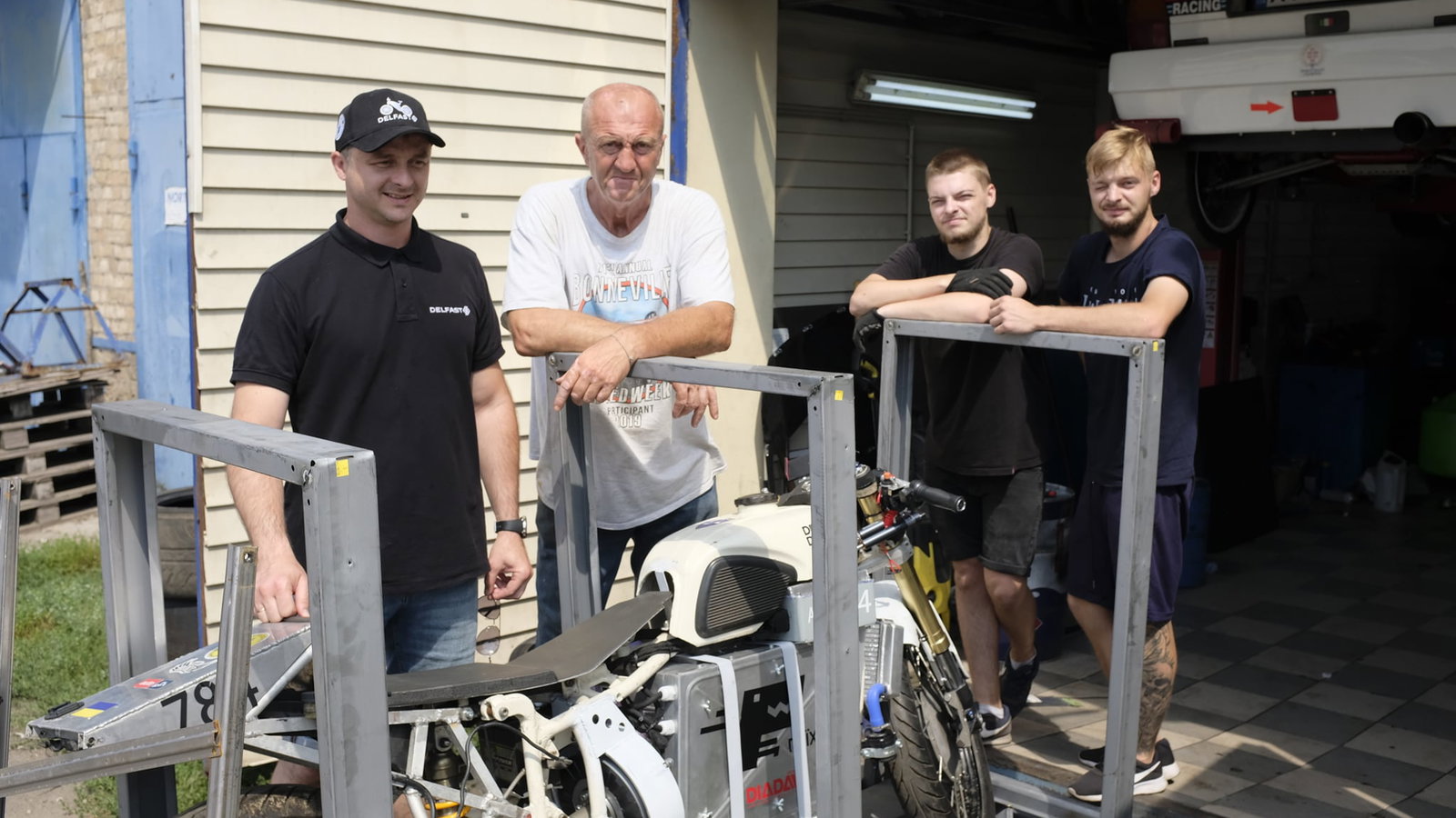 Delfast Dnepr Bonneville Speed Week