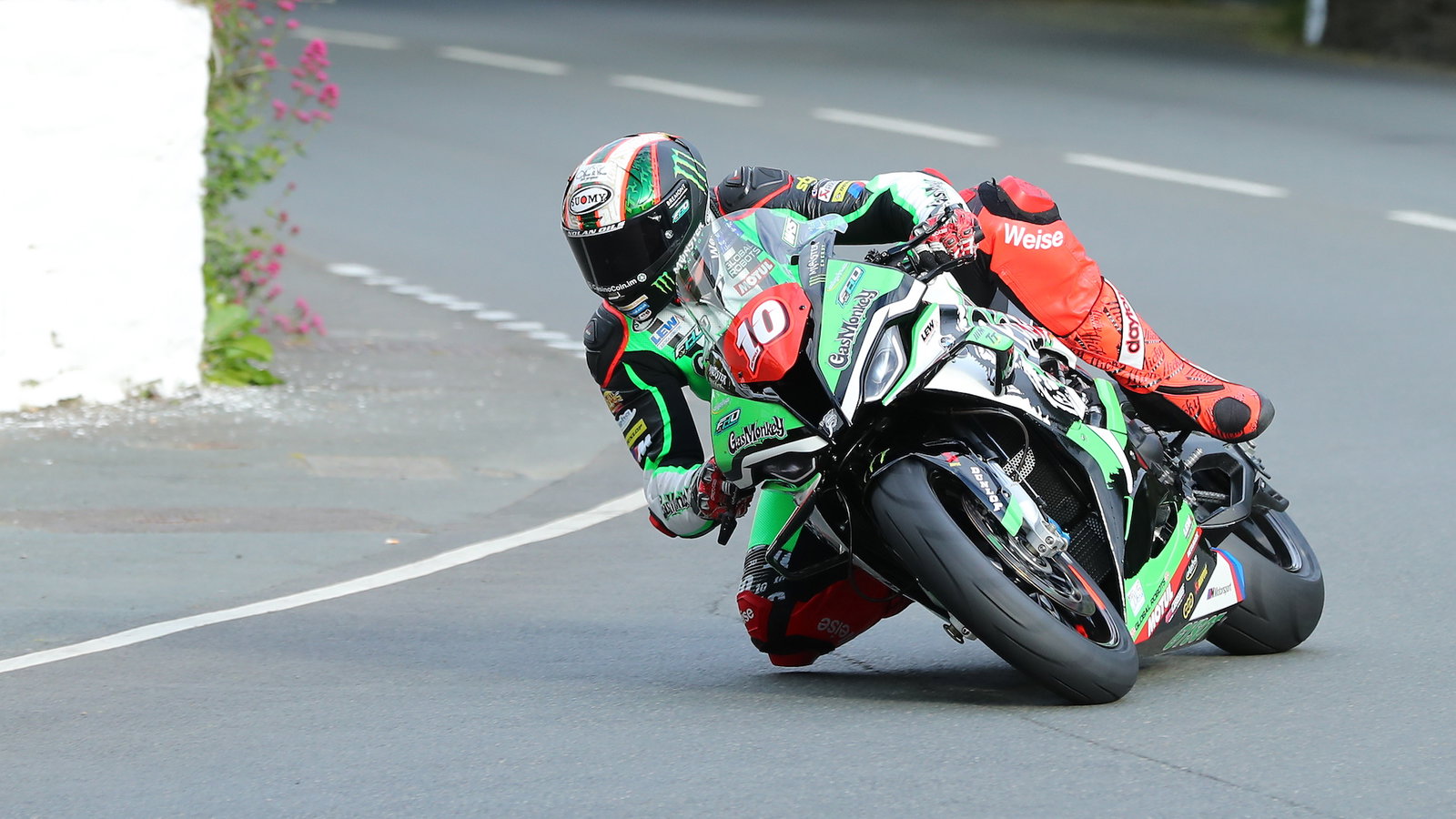 Peter Hickman - Gas Monkey FHO BMW M 1000 RR