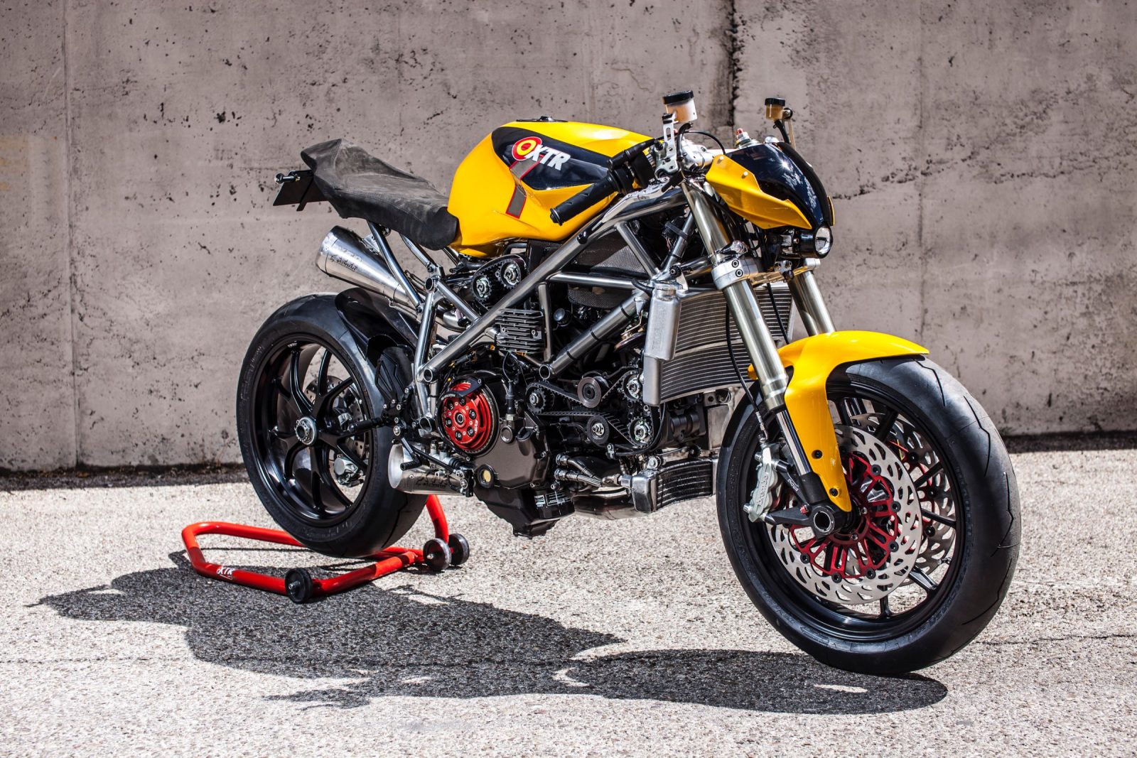 Turning a Ducati 848 into a streetfighter… | Visordown