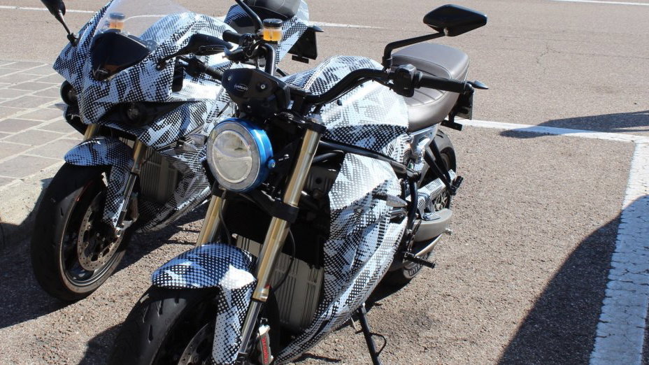 2020 Energica Ego, Energica Eva EsseEsse9 [credit: Moto]