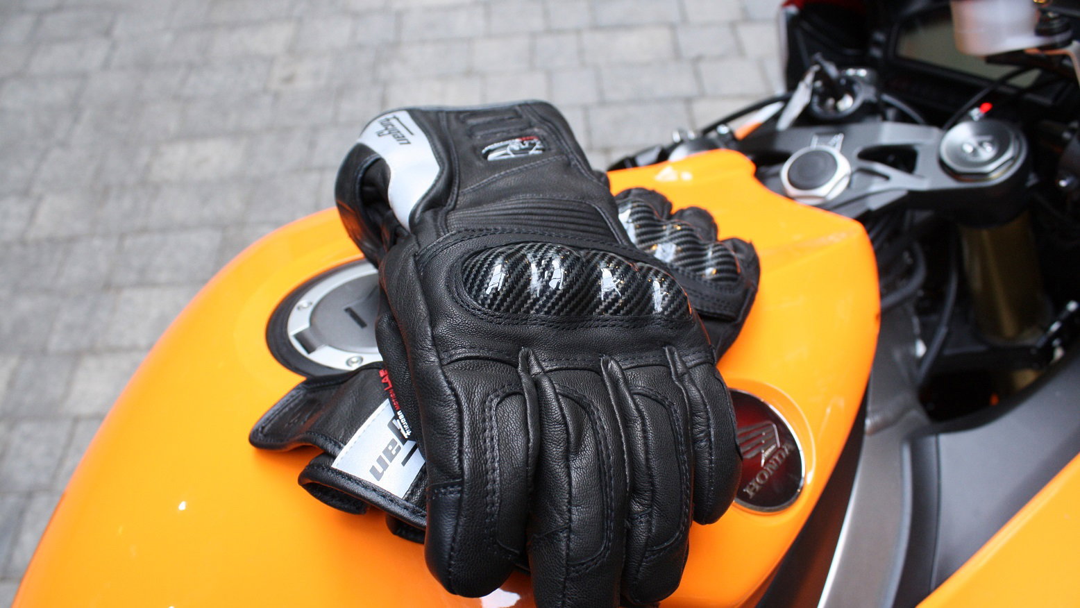 Furygan Blazer Sympatex gloves