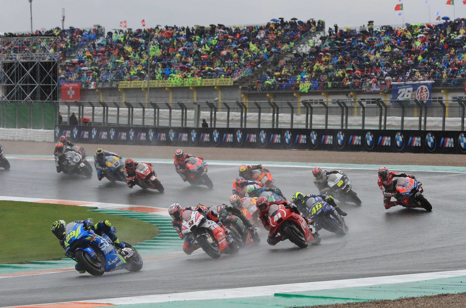 Moto2, Moto3 adopts MotoGP qualifying format