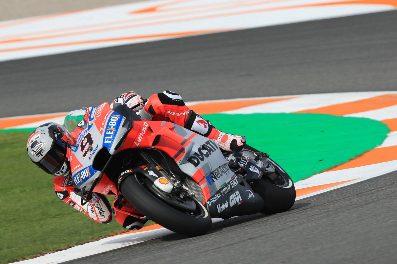 Oliveira ‘brakes’ in with KTM Tech3