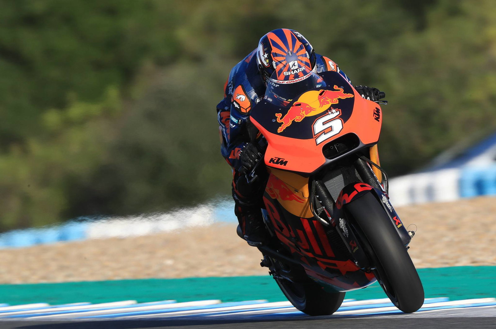 Marquez faster on 2018 Honda, feeling better on 2019 prototype