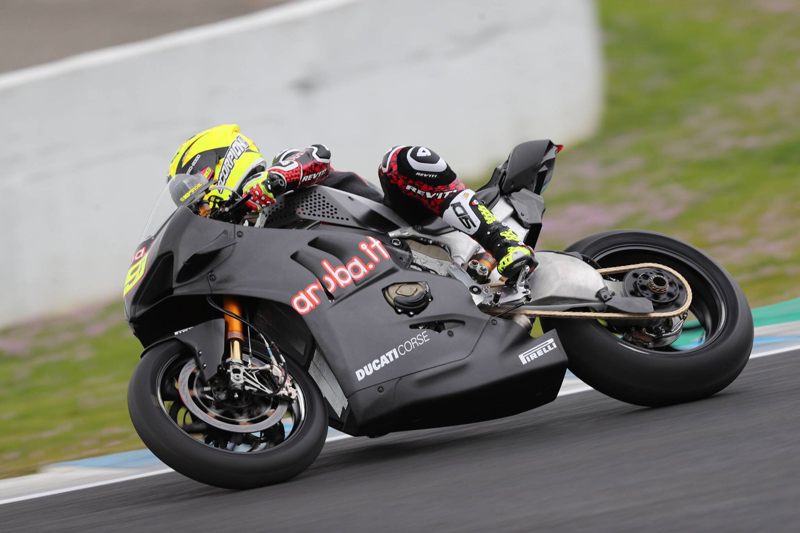 Bautista fastest on opening day of Phillip Island test
