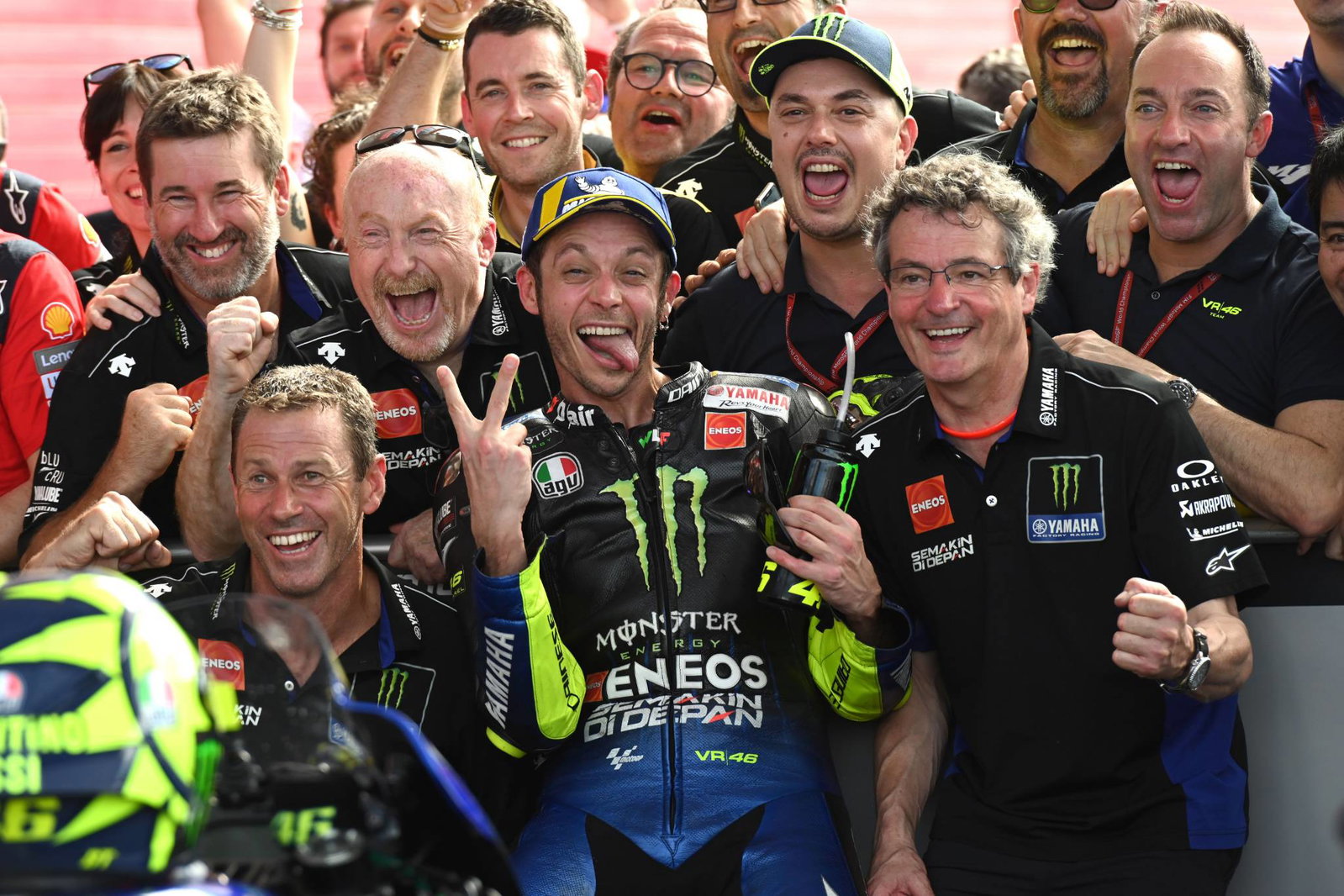 Crutchlow slams 'ridiculous' jump start penalty - UPDATED