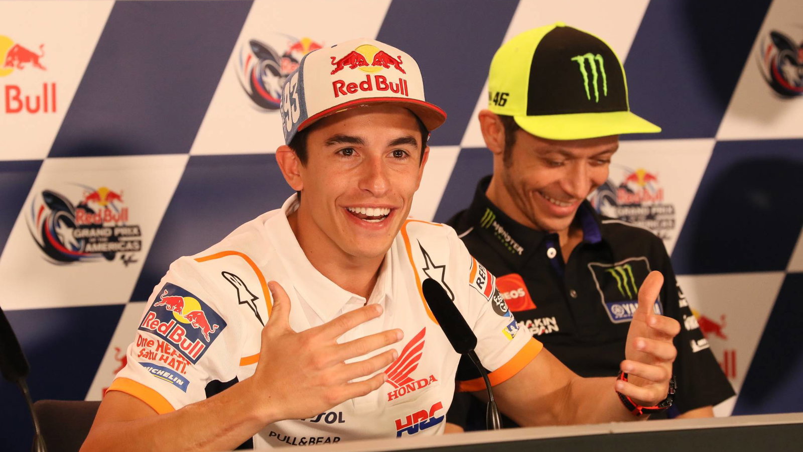 'Right moment' for Rossi, Marquez handshake