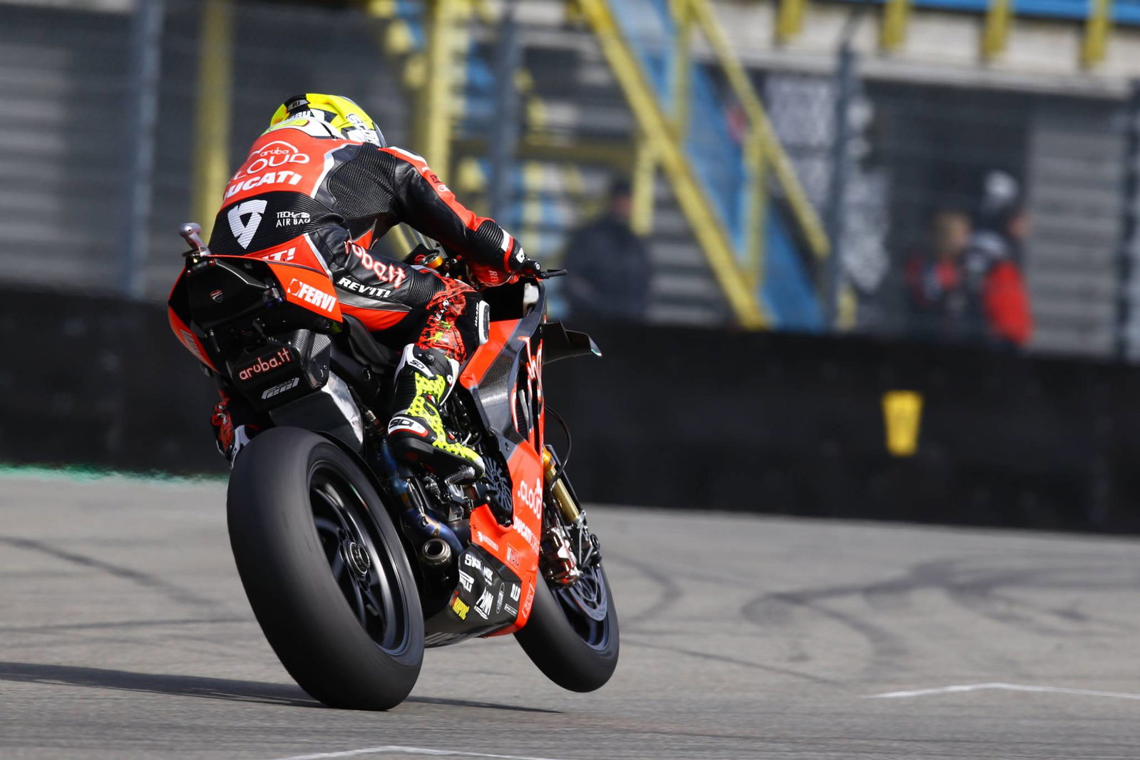 Bautista leads Rea, Sykes in warm-up