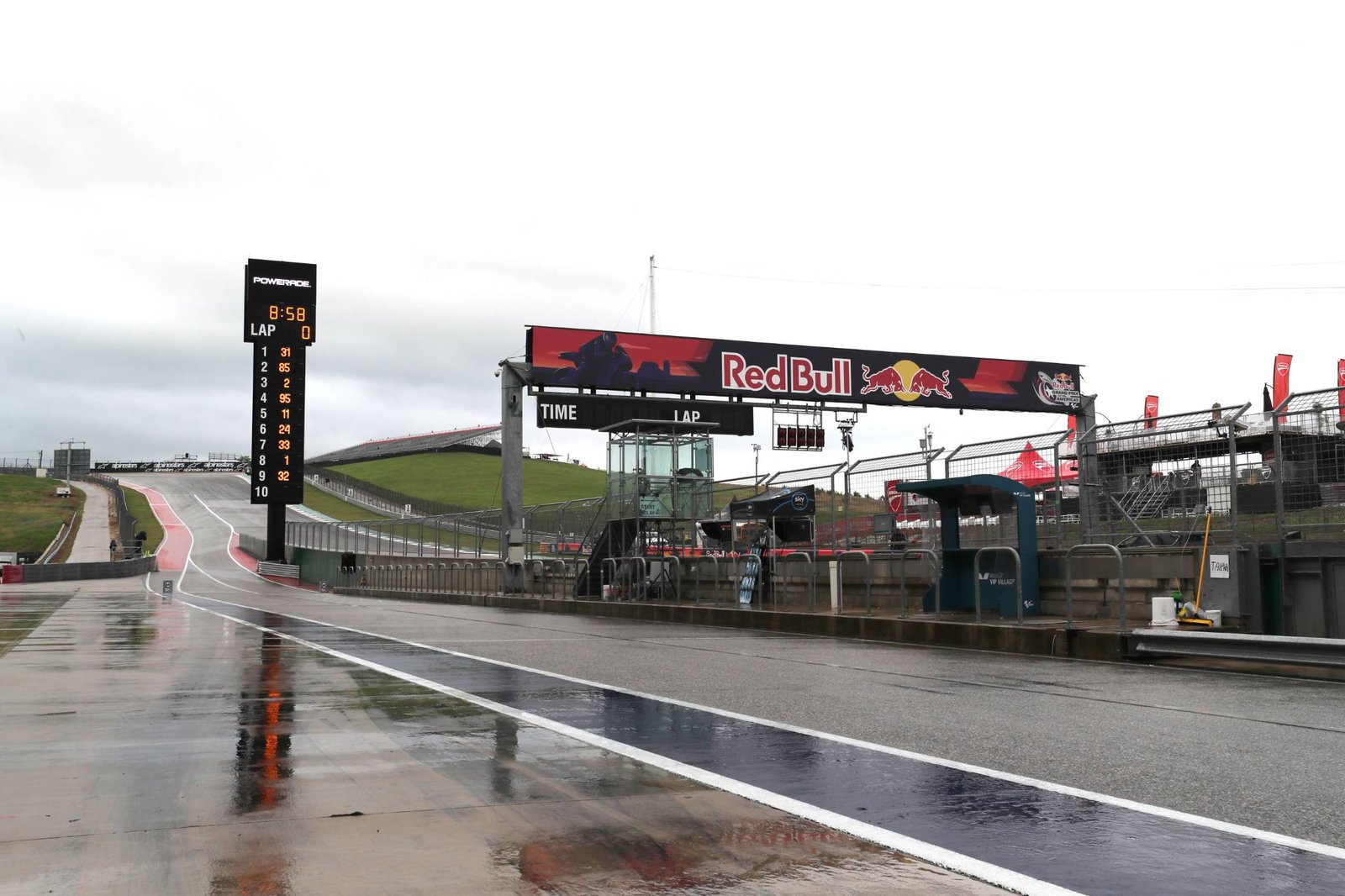 Moto3 Austin: Antonelli masters the wet for COTA pole