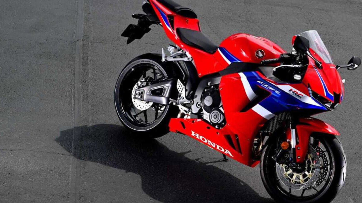 a supersports motorcycle in the sunshine