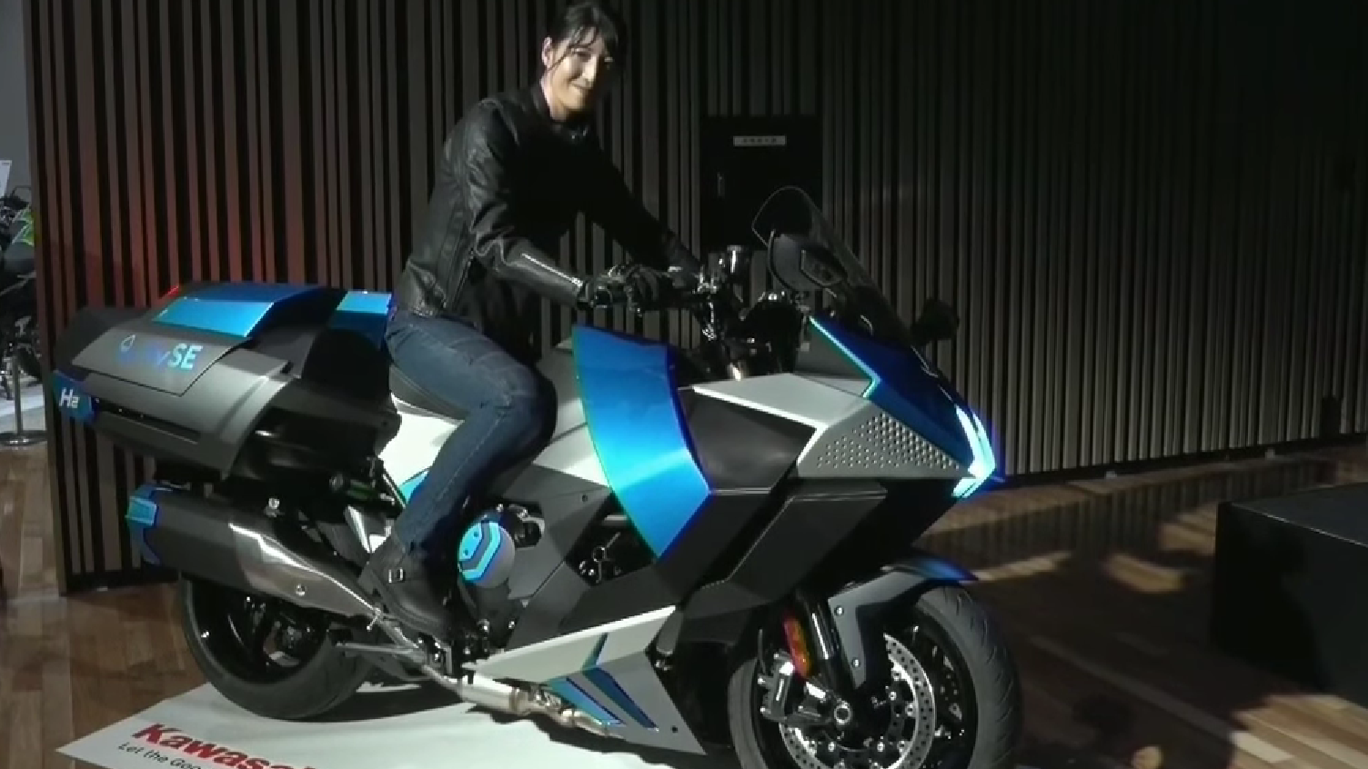 Kawasaki Ninja H2 HySE. - Kawasaki Group Channel/YouTube