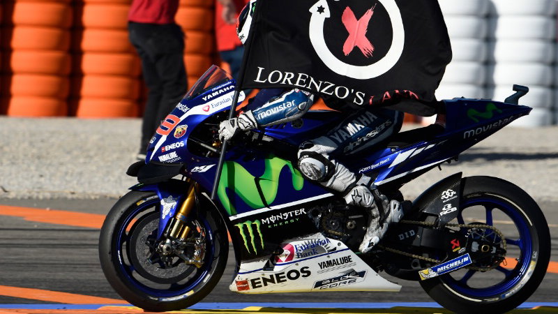 Lorenzo ends 2016 on top in Yamaha farewell