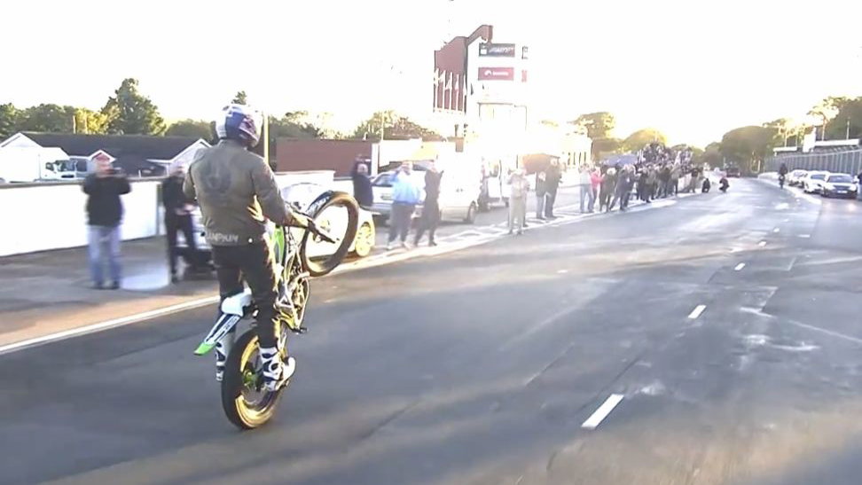 Dougie Lampkin Isle of Man wheelie