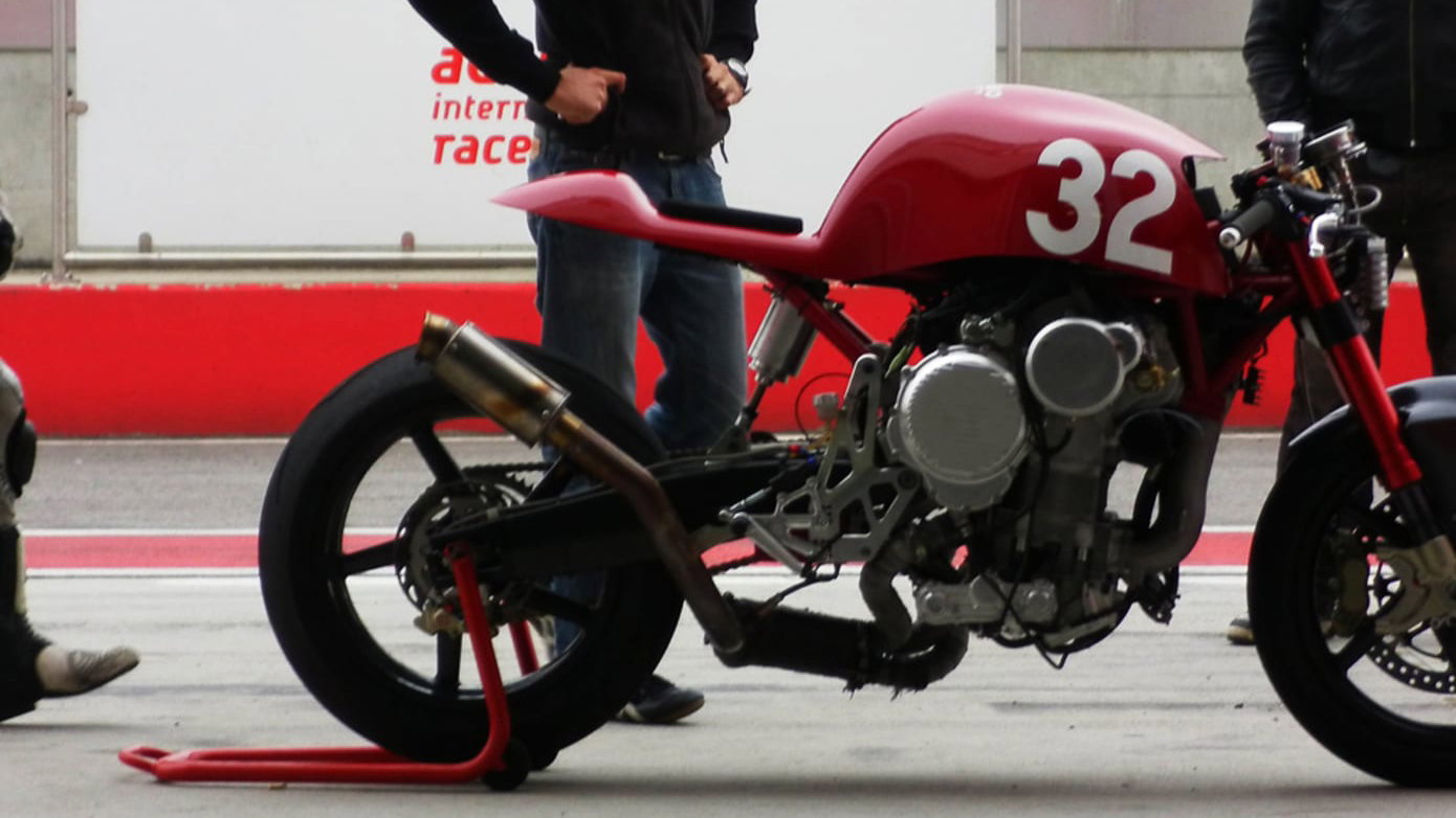 Nembo 32