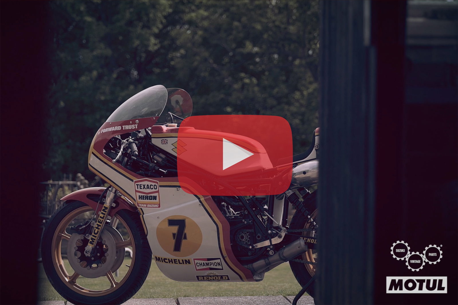 Watch: scooter stolen from dealer showroom 