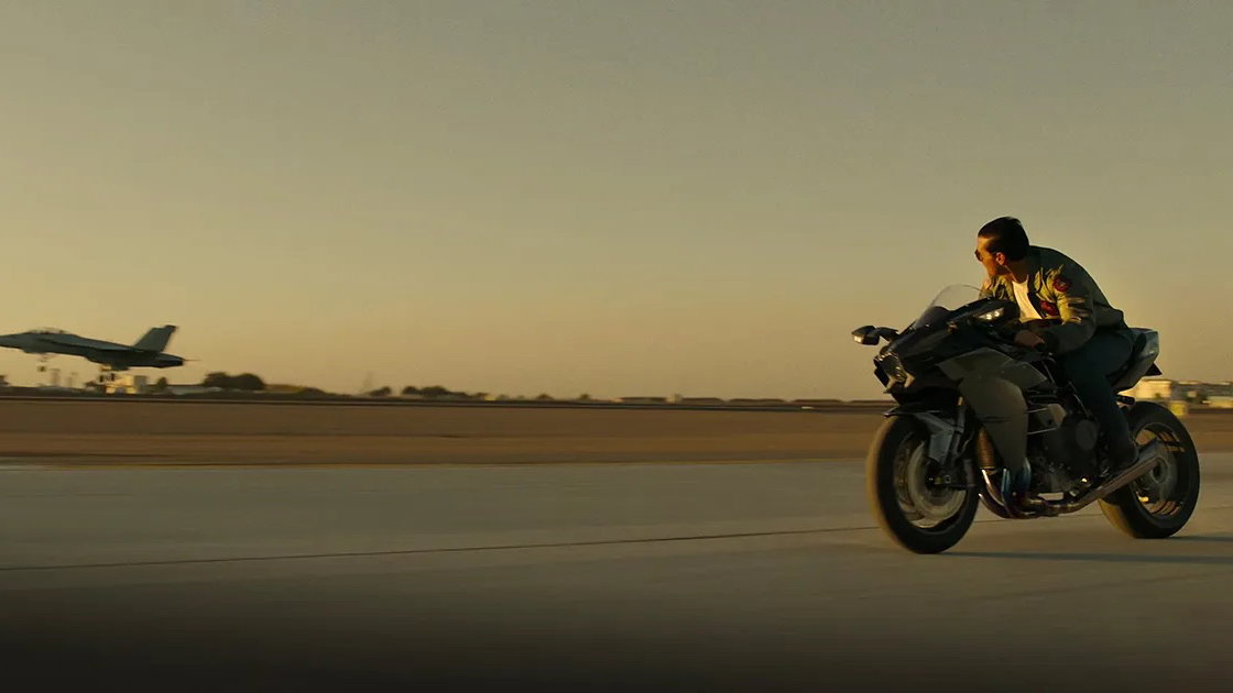 top-gun-maverick-h2-scene