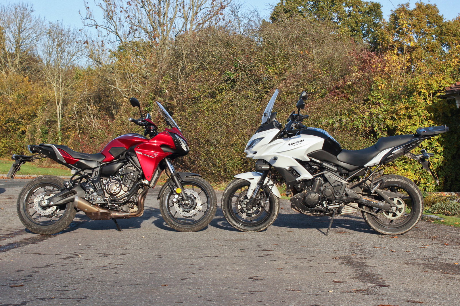 Honda Africa Twin vs BMW R1200GS Adventure video review