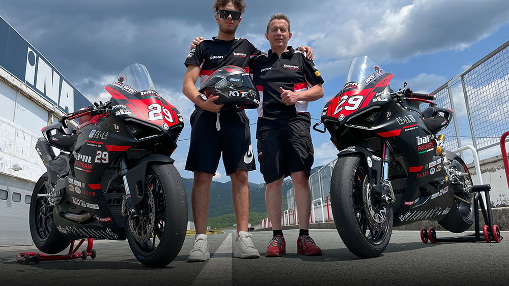 Barni Racing Ducati V2
