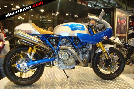 Milan Show: Haga 10th Anniversary Ltd Edition R1