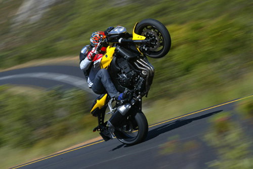 First Ride: 2006 Yamaha FZ-1 