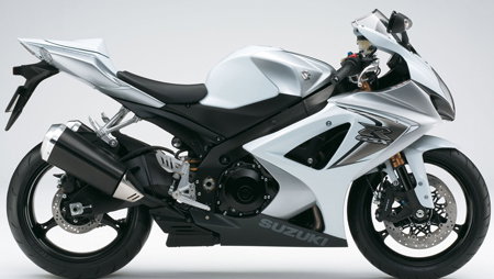 Suzuki introduce white Suzuki GSX-R1000