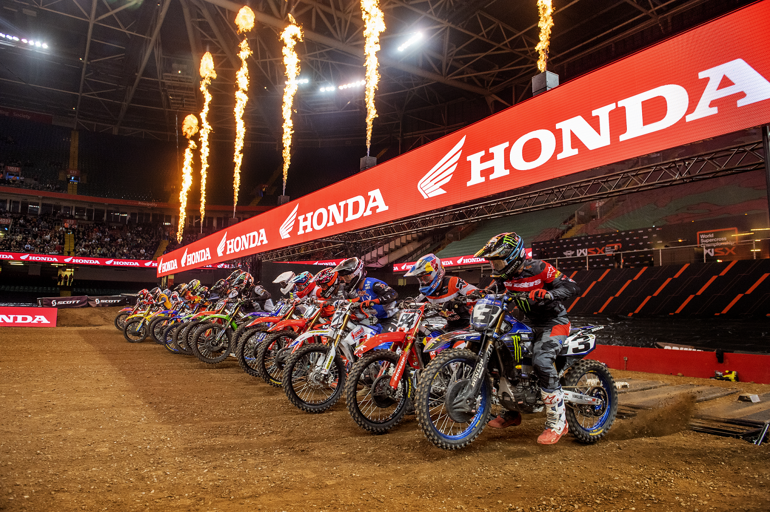 2022 World Supercross race start. - SX Global/WSX Media